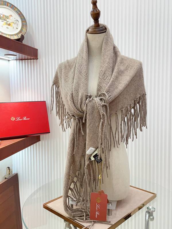 Loro Piana Cloak LPC00038 Loro Piana Cloak LPC00038